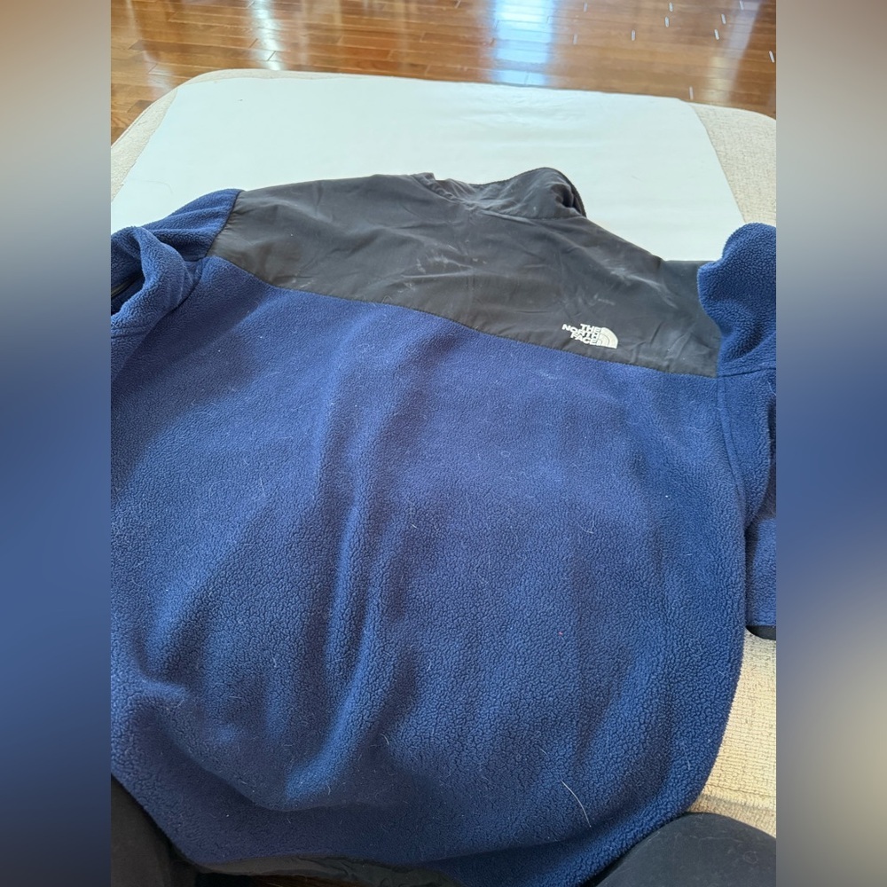 The North Face Men's Dual-Tone Performance Jacket Lots of Pockets - Picture 7 of 7